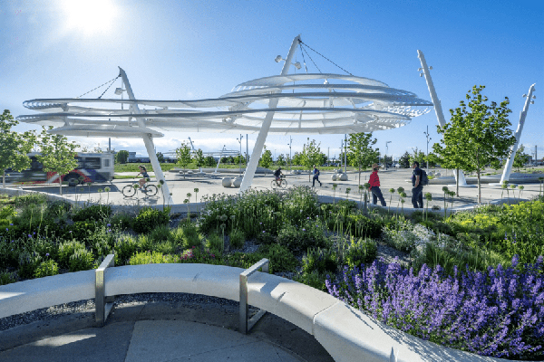 You Won’t Believe How This Cloud-like Metal Structure Floats