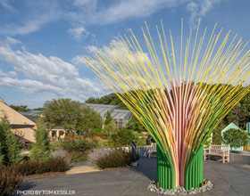 Kinetic connection at Lauritzen Gardens