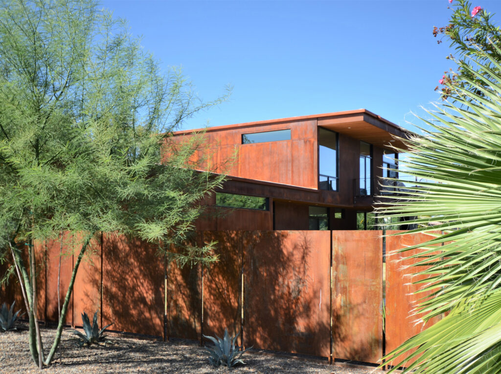Building Profile: Phoenix Residence Excellence - Metal Architecture