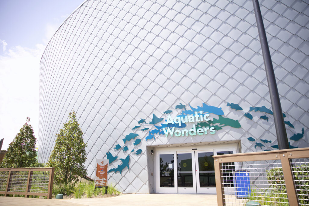 Mississippi Aquarium, Gulfport, Miss. Metal Architecture