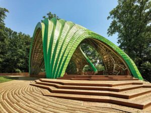 This bold approach provides the public with a colorful open-air venue which hosts concerts, as well as cultural events for the entire community.