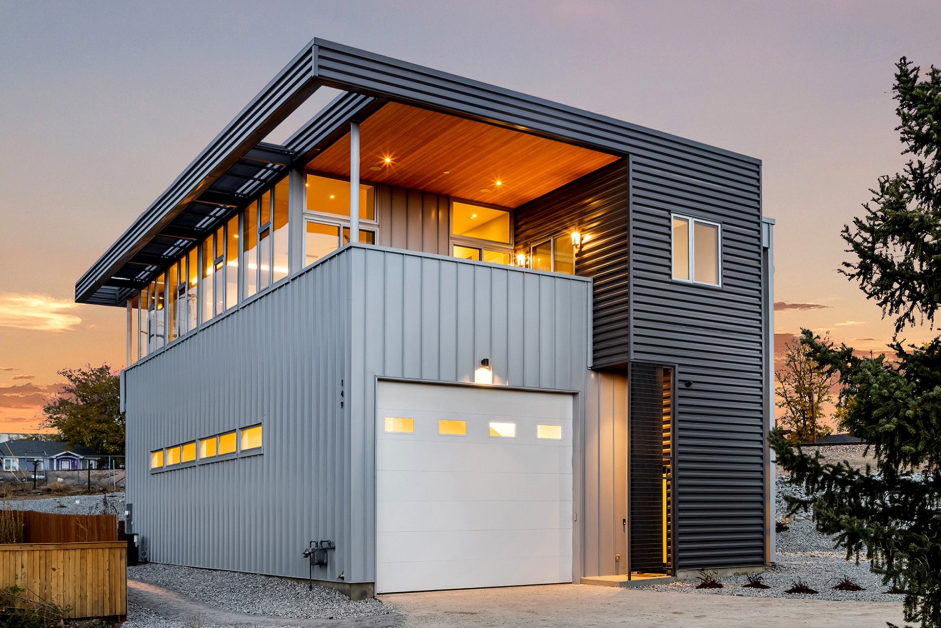 Side view of modular home.