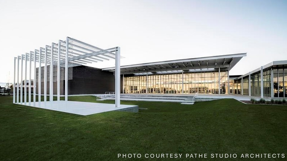 Pathe Studio architects' design featuring a metal shade structure